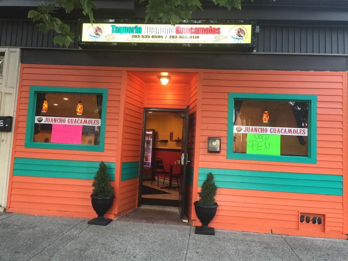 Taqueria Juancho Guacamoles