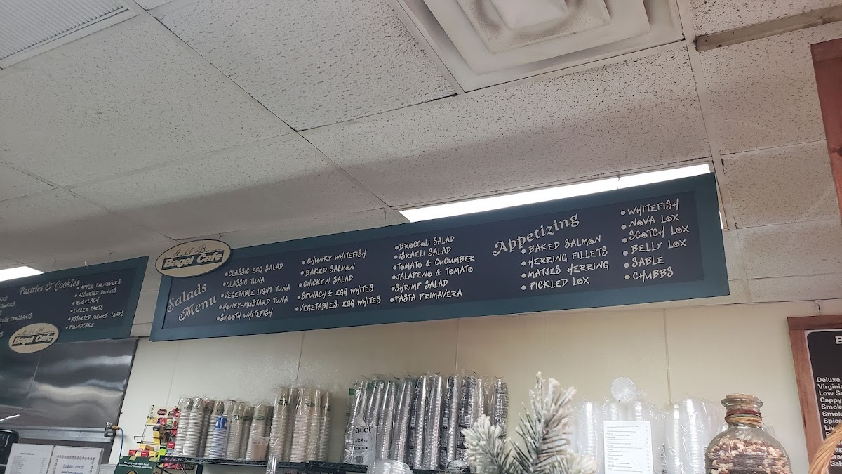 Mill Basin Bagel Cafe - 6