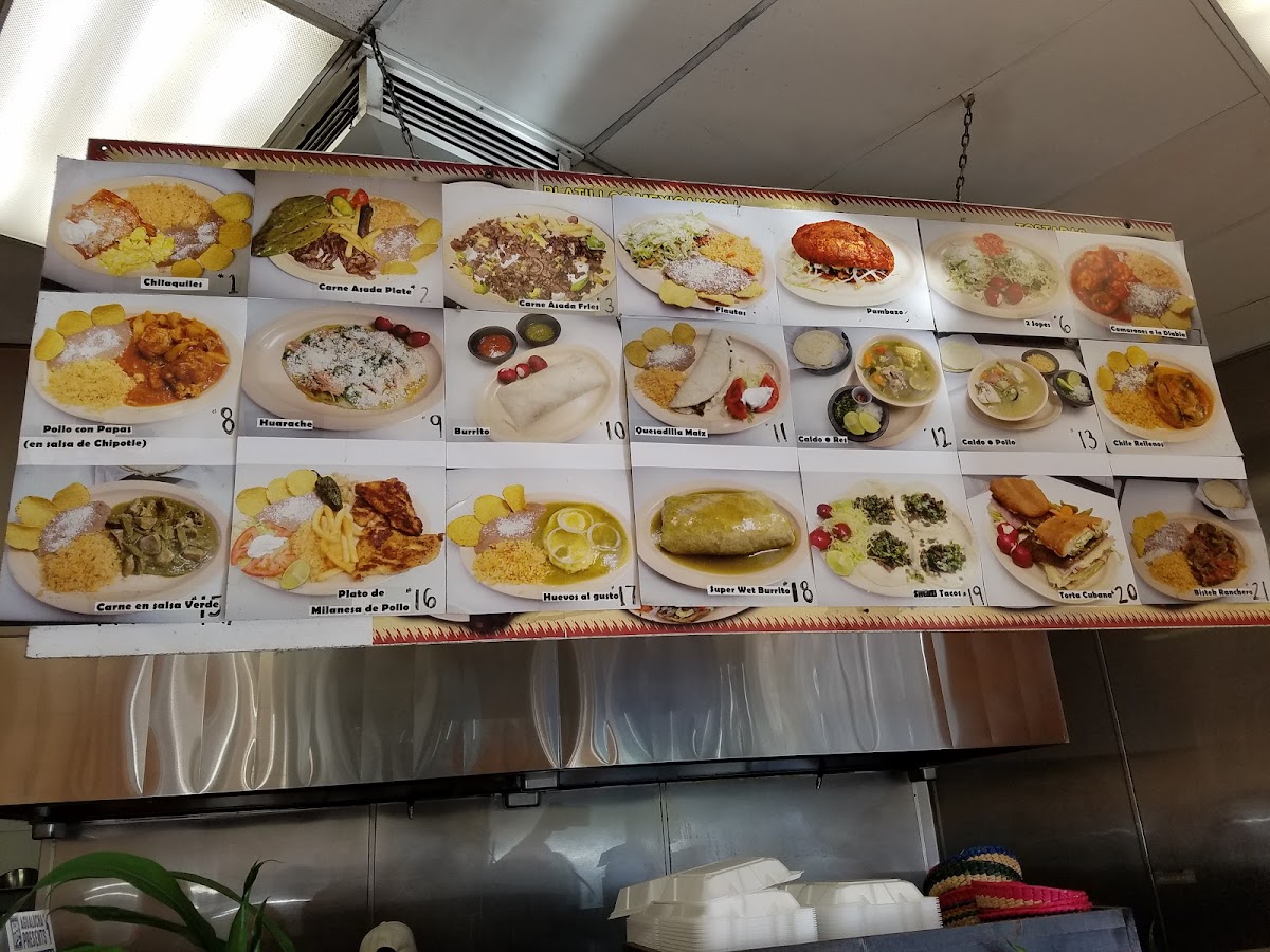 Antojitos Mexicanos Restaurant - 4