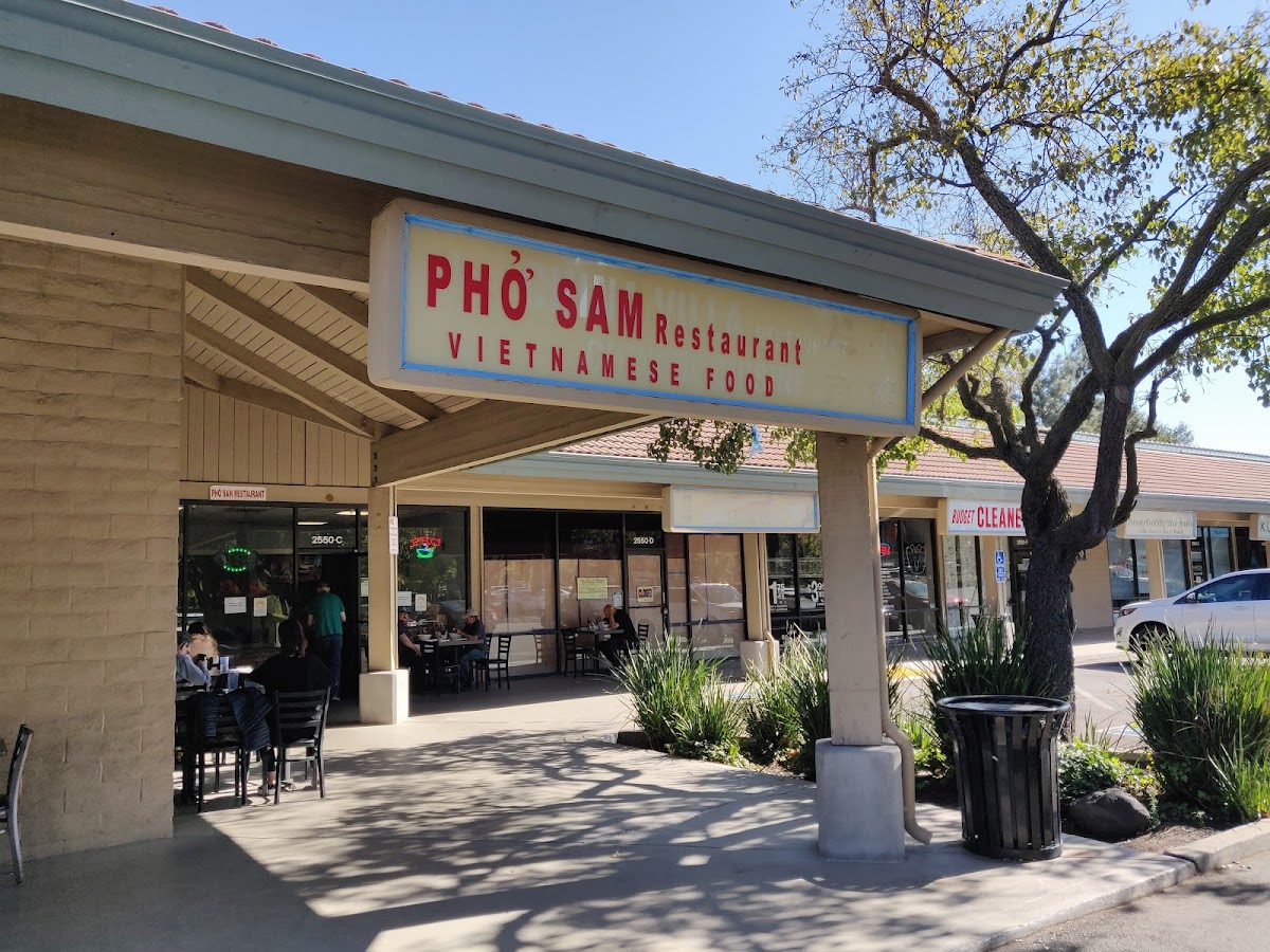 Pho Sam