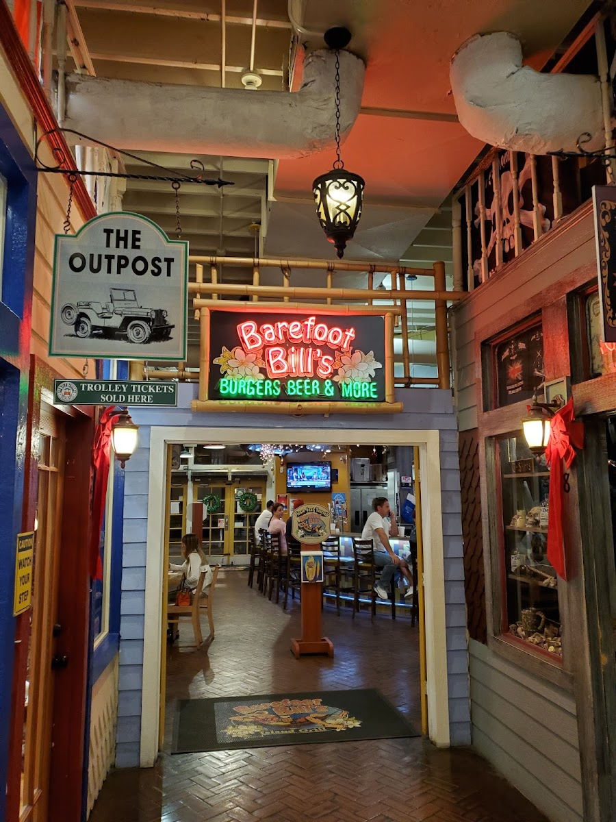 Barefoot Bill's Island Grill