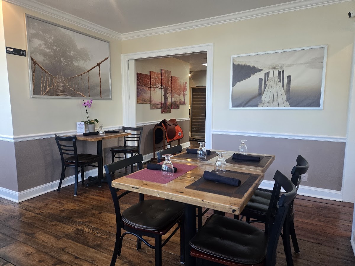 Thaiverse Restaurant Middleburg