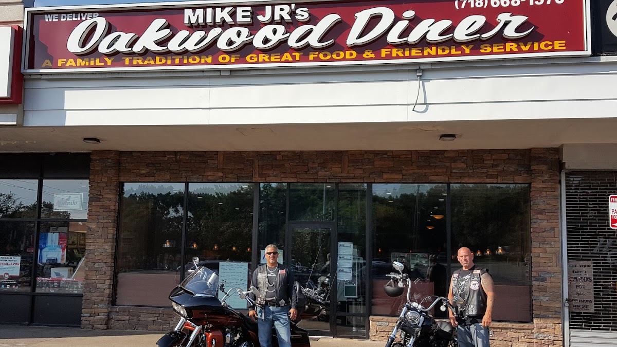 Oakwood Diner