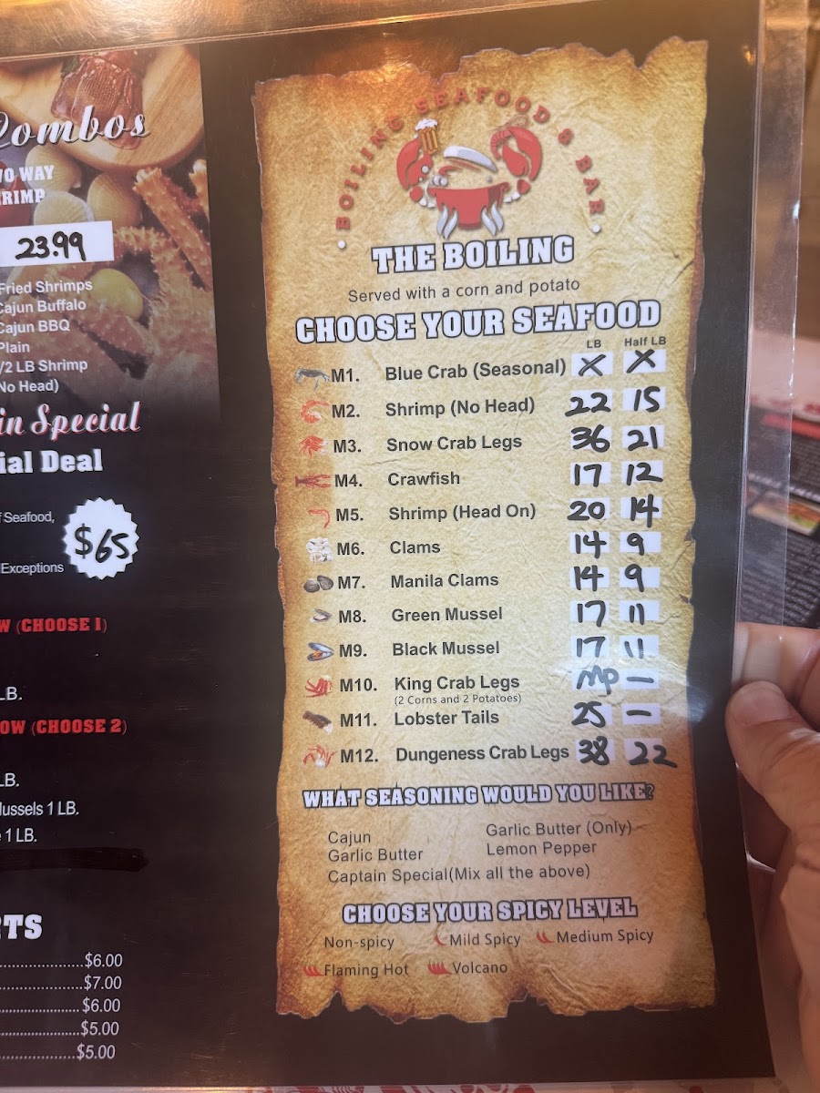 Captain Crab Seafood Restaurant - Elk Grove - 6