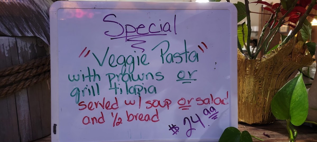 Pelicans Roost Chowder House - 9