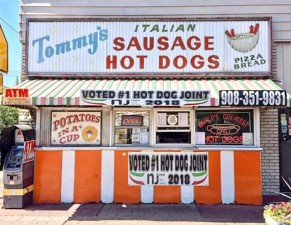 Tommy's Italian Sausage & Hot Dogs