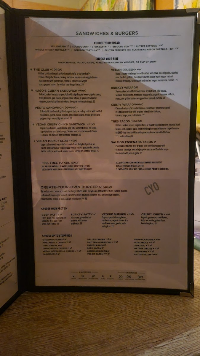 Hugo's Studio City - 10