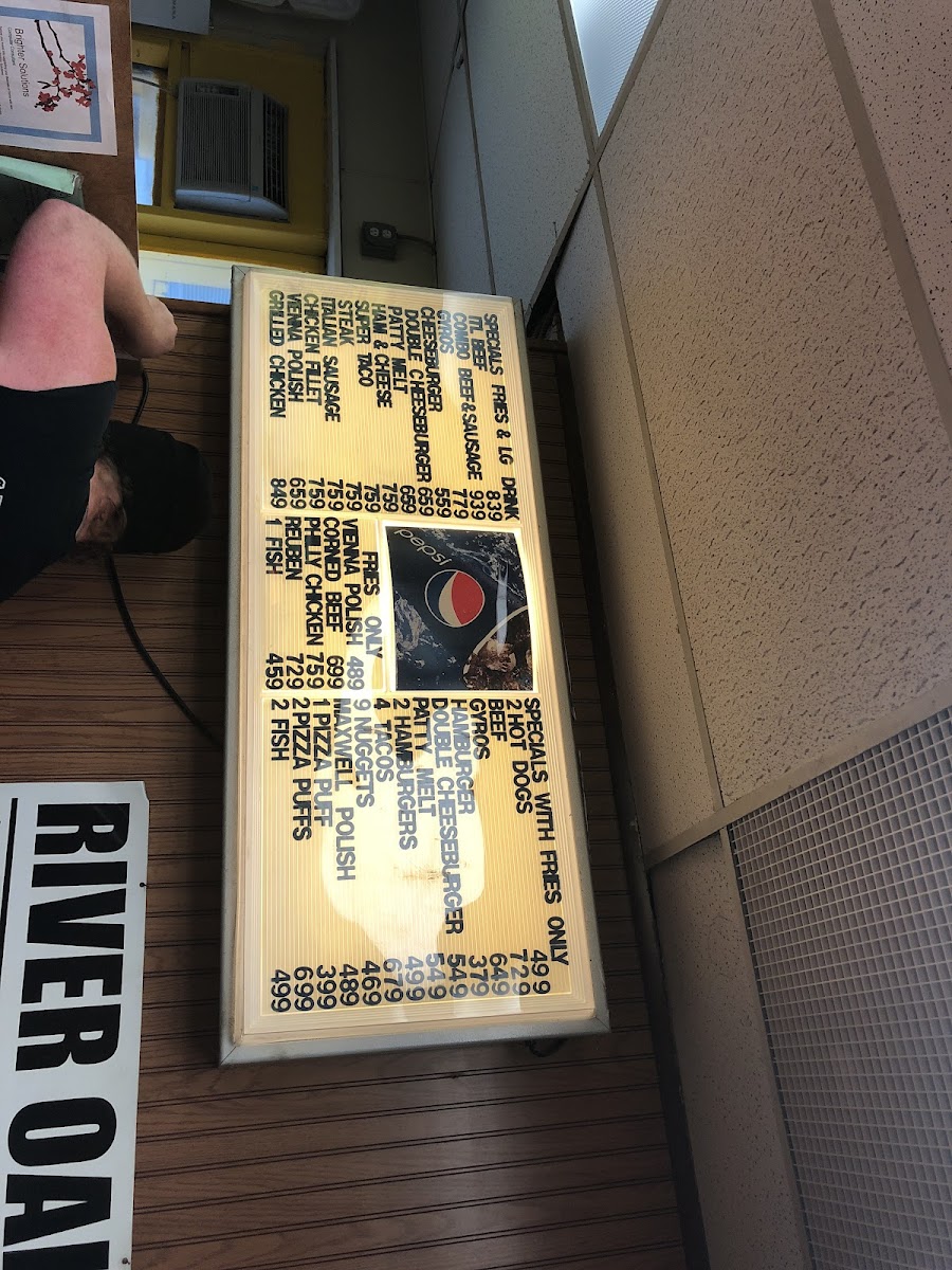 River Oaks Gyros - 3