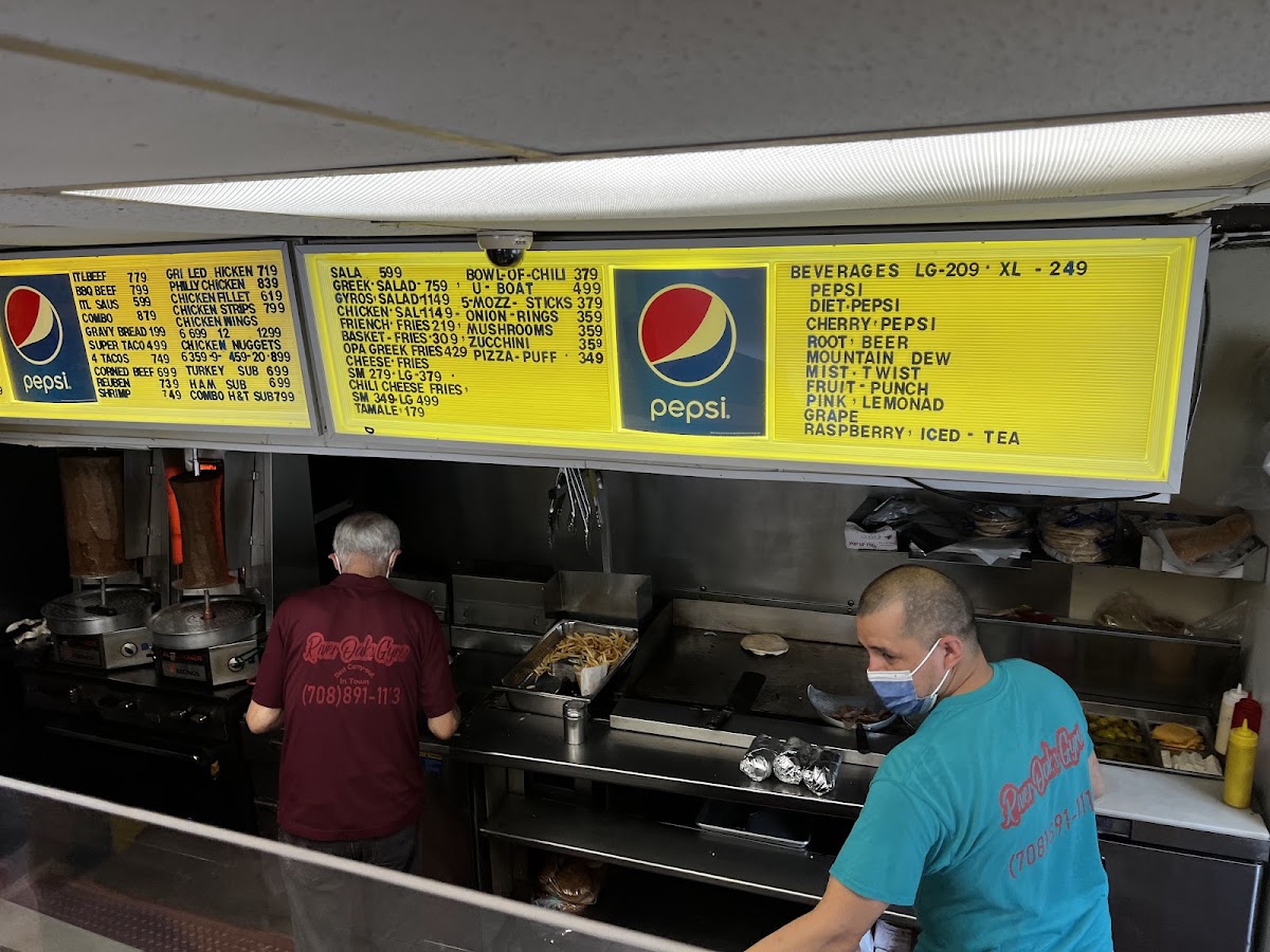 River Oaks Gyros - 5