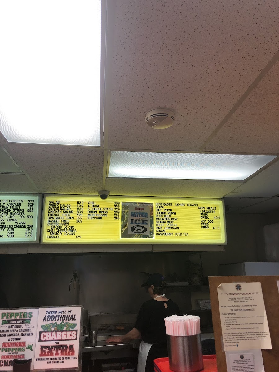 River Oaks Gyros - 9