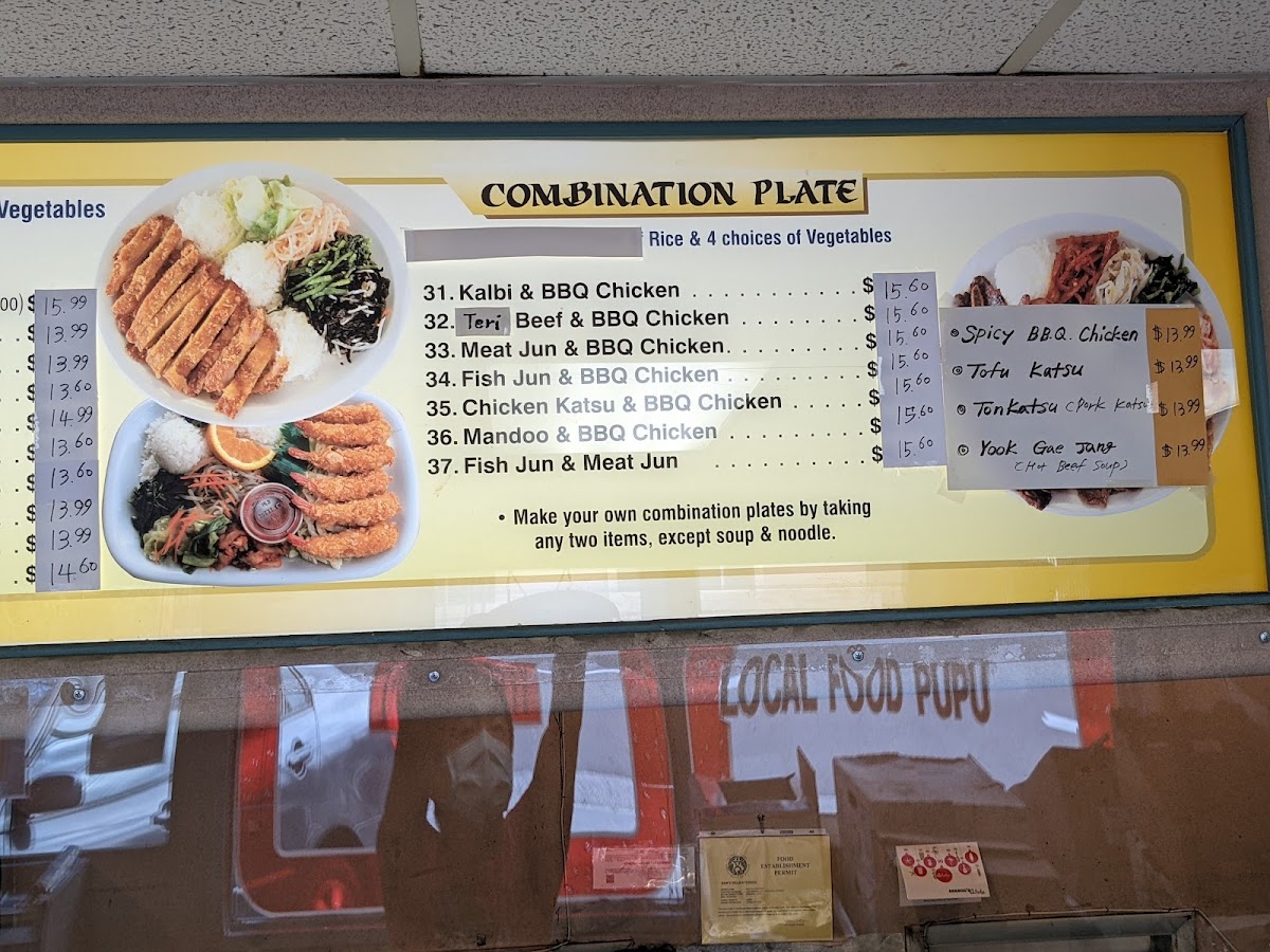 Sam's Delicatessen - 6