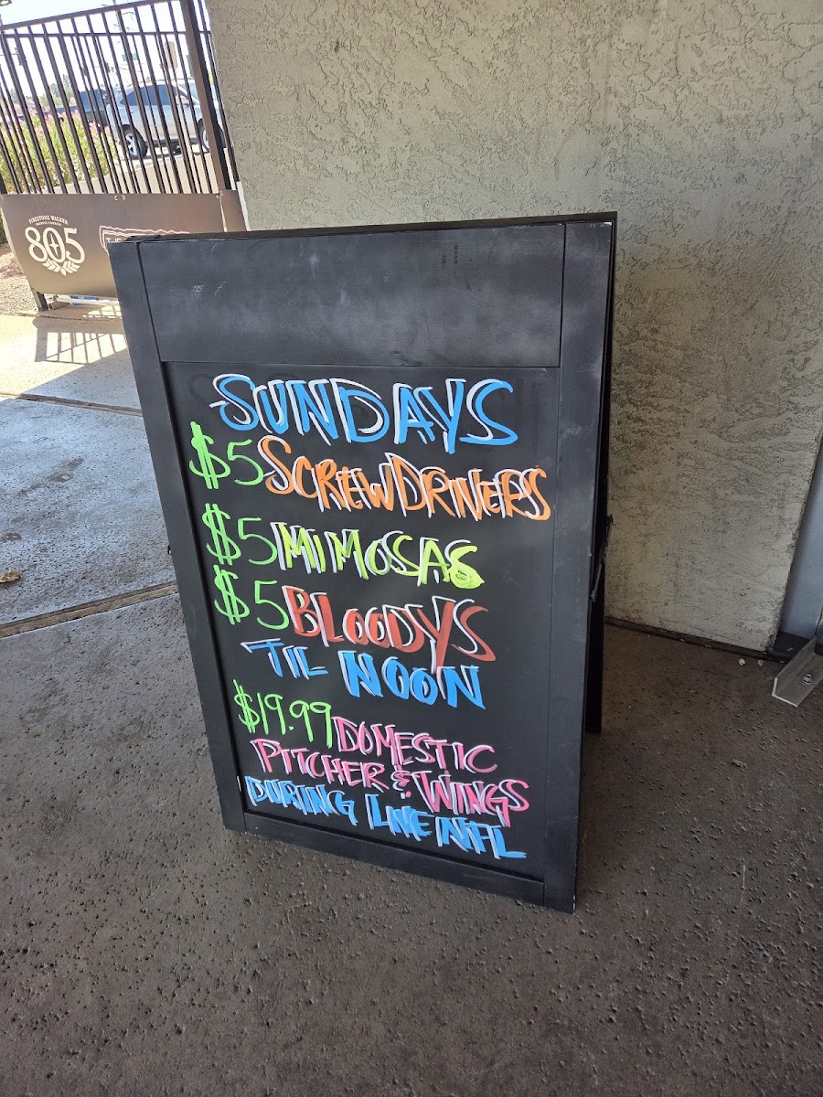 Jimbo’s Sports Bar & Grill - 4