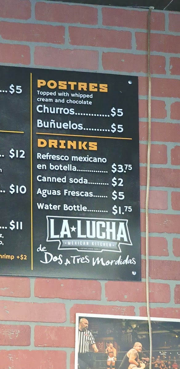 La Lucha Mexican Kitchen - 8