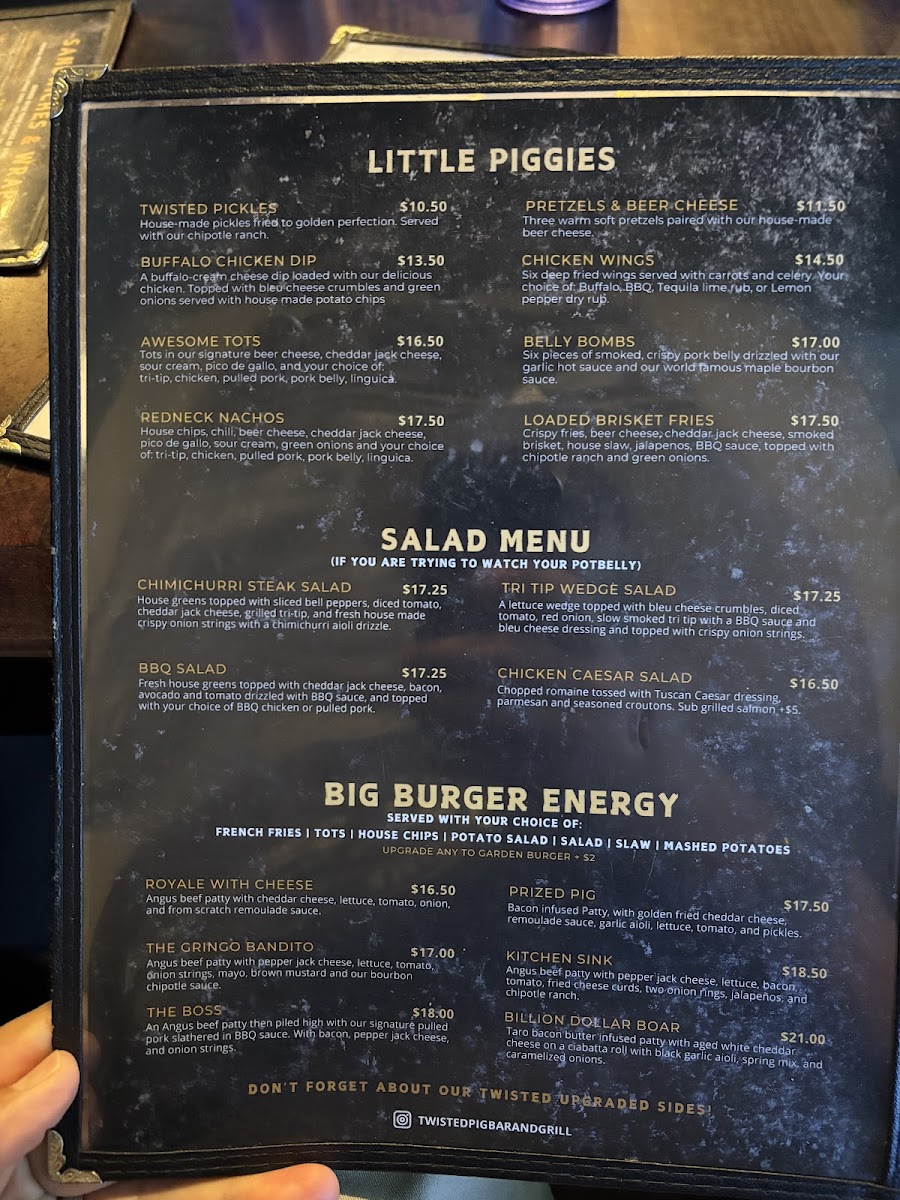 The Twisted Pig Bar and Grill - 5