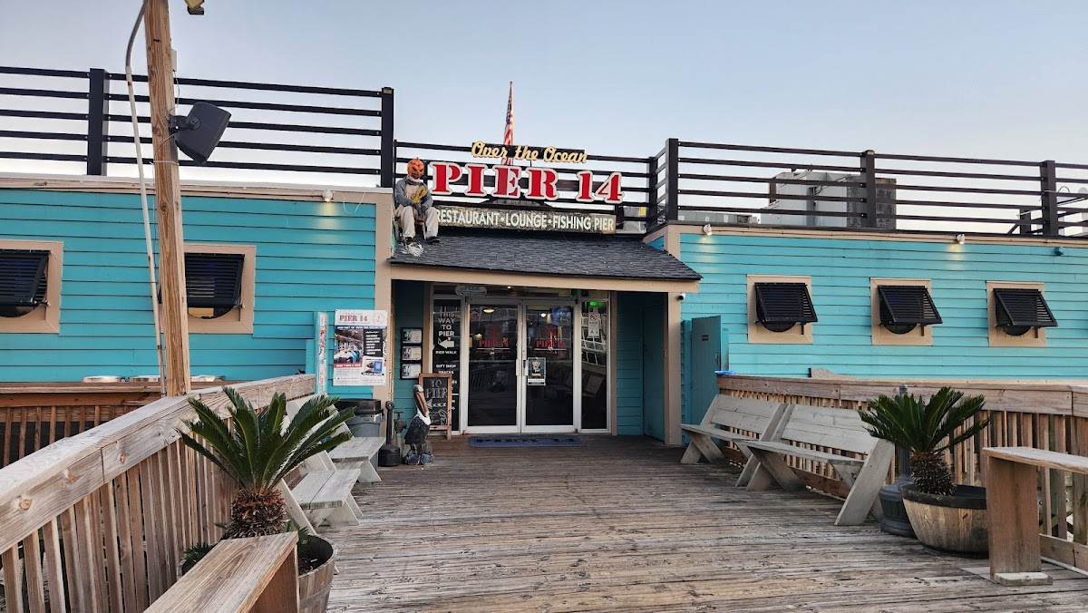 Pier 14 Seafood Restaurant, Gift Shop, and Fishing Pier