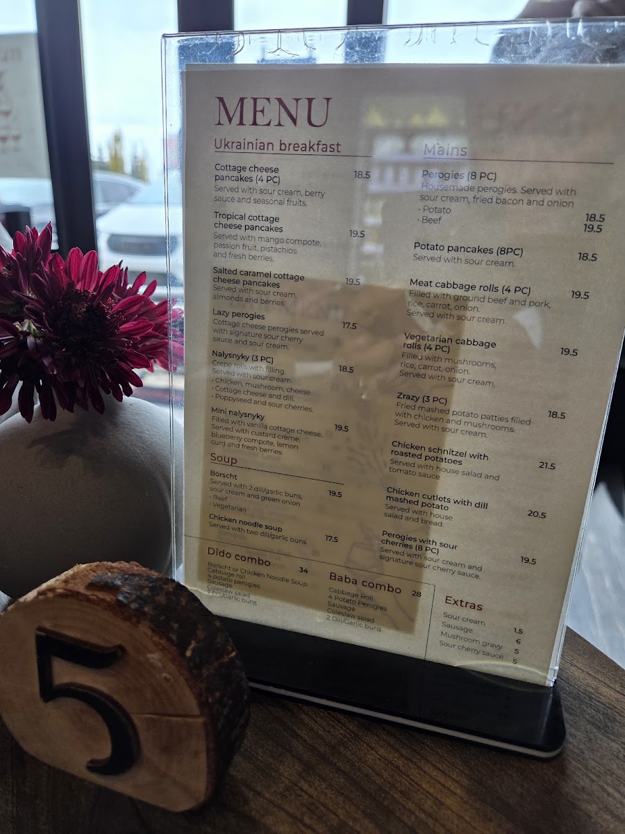 Malina Cafe and Bakery - 9