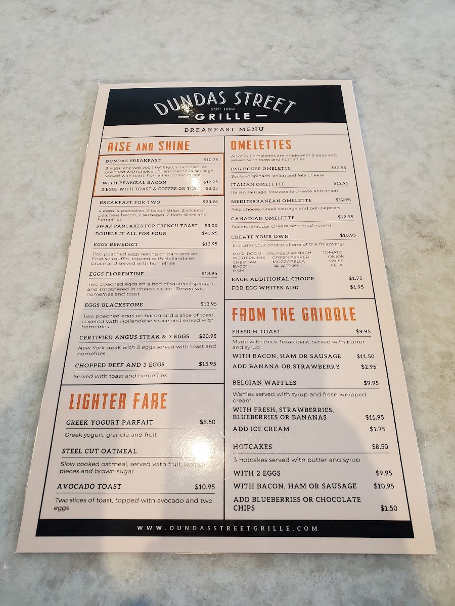 Dundas Street Grille - 8