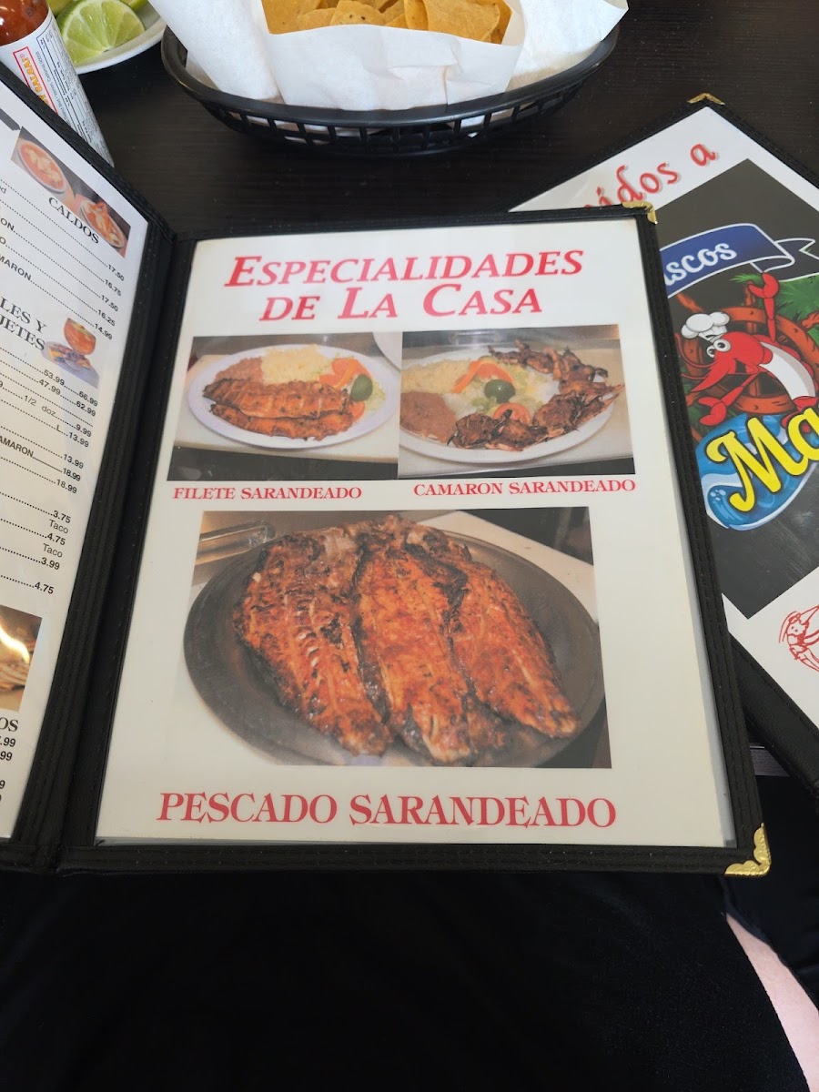 Mariscos Martin Restaurant - 3