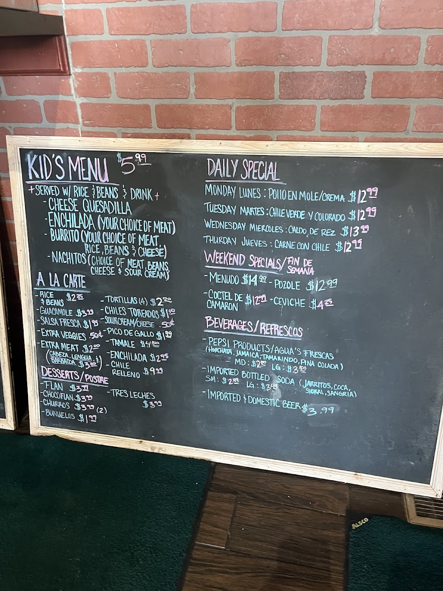 Morenita's Restaurant - 8