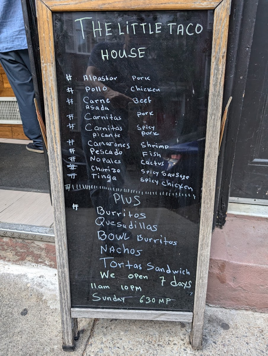 The Little Taco House - 7