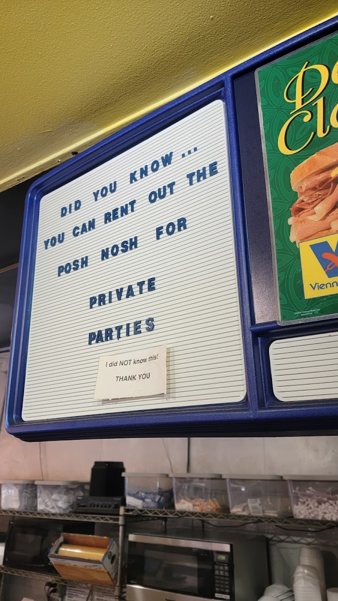 The Posh Nosh Deli / Café - 5