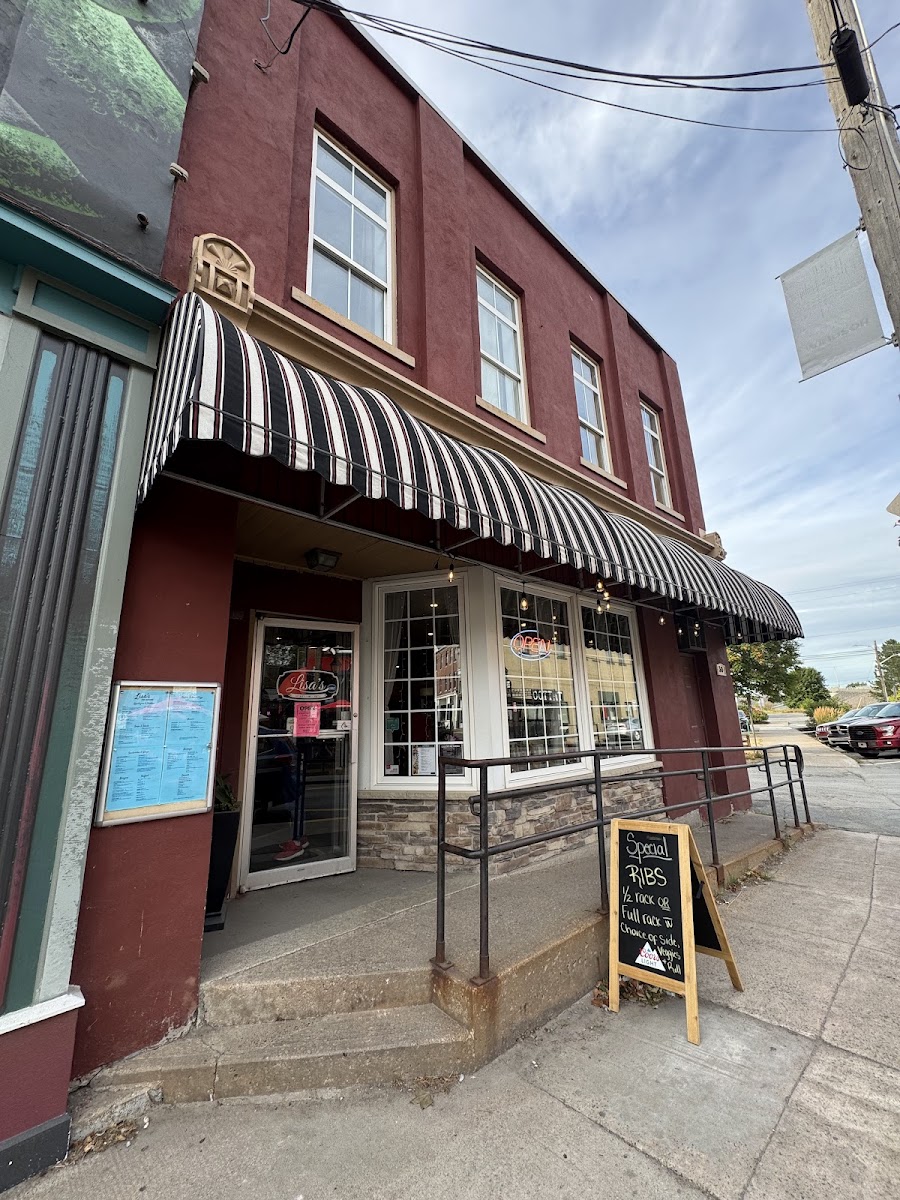 Lisa's Family Restaurant