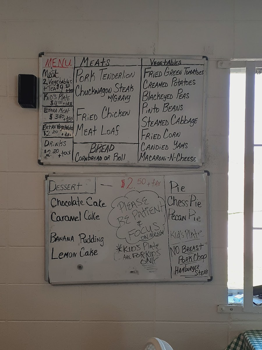 Dots Soul Food Restaurant - 4