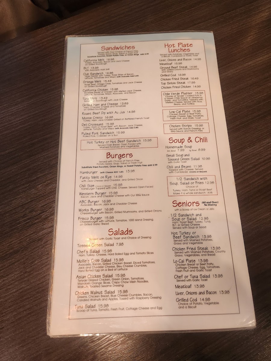 Mollie's Kountry Kitchen - 4