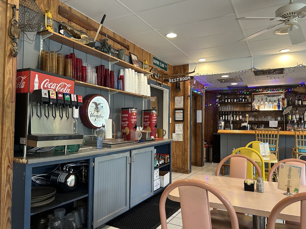 Baudean's Seafood Restaurant & Bar