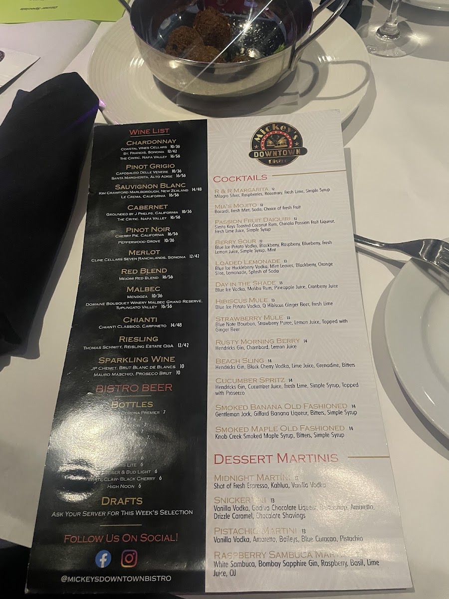 Mickey's Downtown Bistro - 9