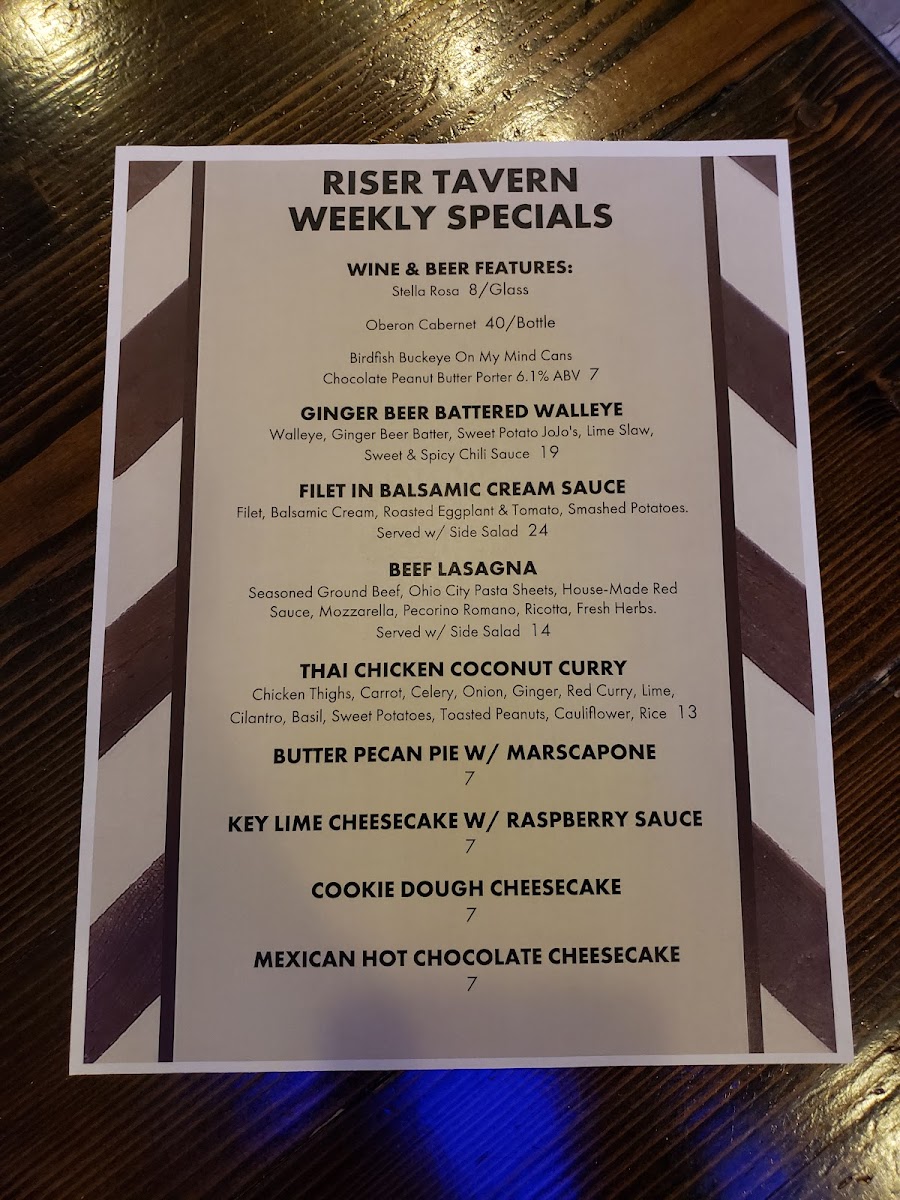 Riser Tavern & Grill - 9