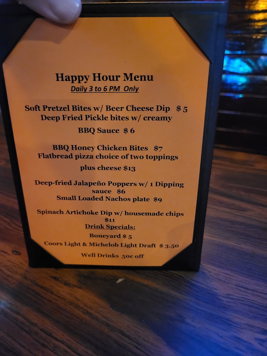 99 Saloon & Grill - 4