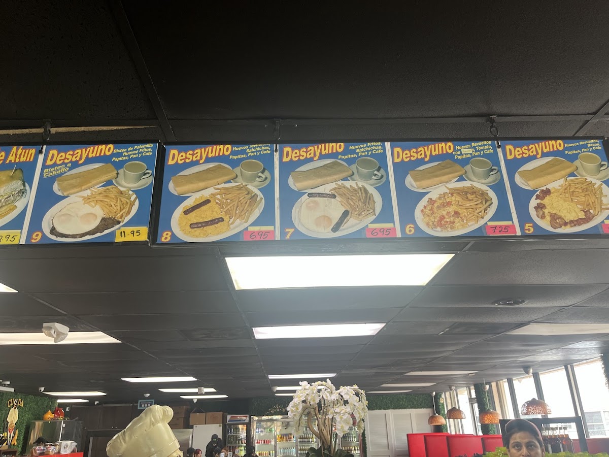 Maruchi Restaurant - 1