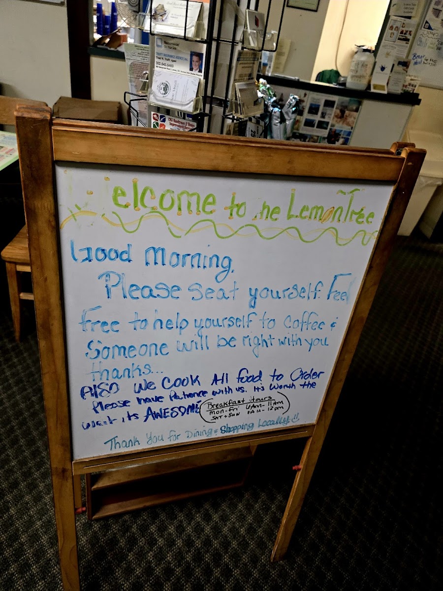 Lemon Tree Restaurant - 8