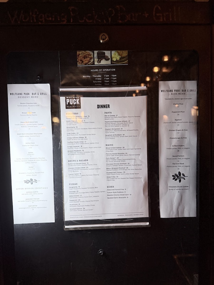 Wolfgang Puck Bar & Grill - 3