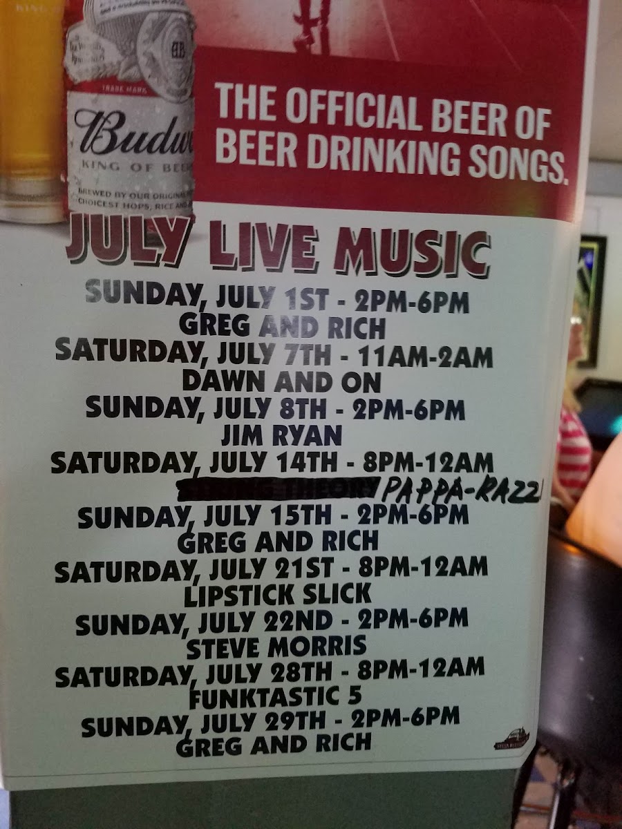 Len Brown's North Shore Inn & Marina - 1