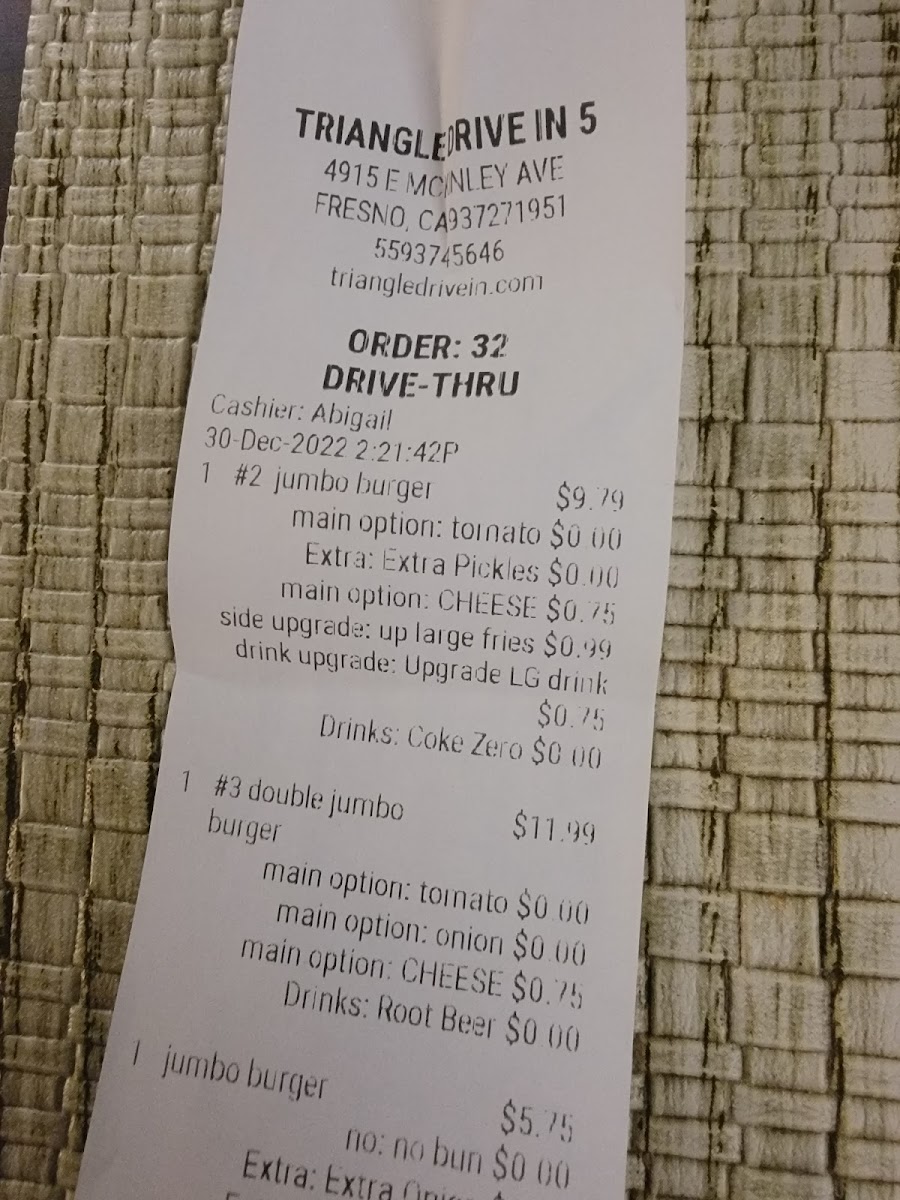 Triangle Drive In Burgers(Airport) - 10