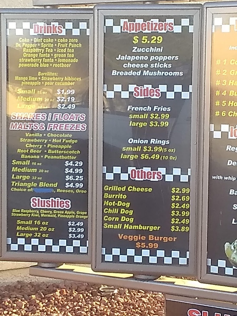 Triangle Drive In Burgers(Airport) - 4