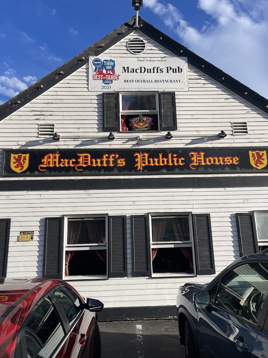 MacDuff's Pub
