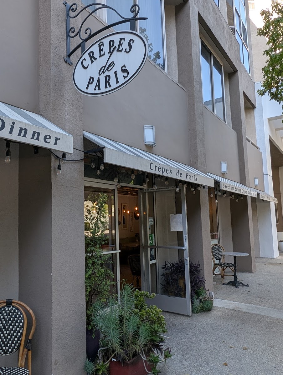 Crêpes De Paris