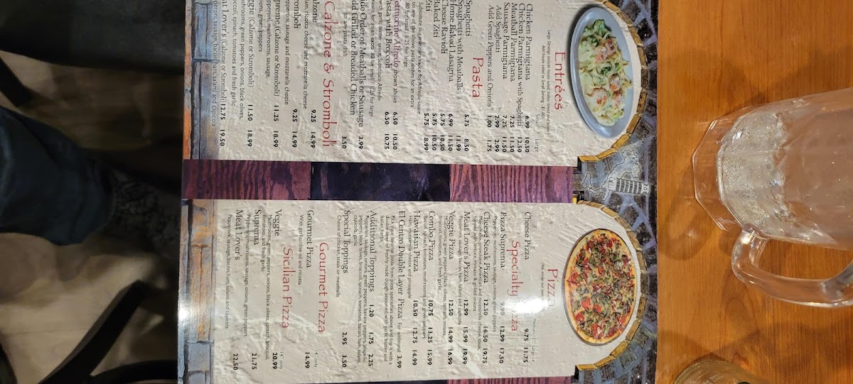 El Centro Pizzeria Family Restaurant - 2