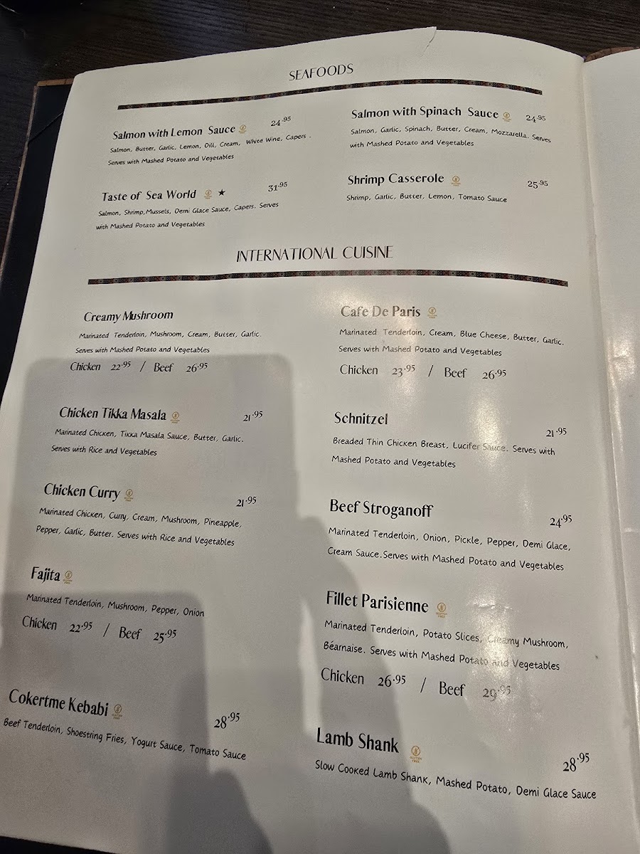 Lumi Restaurant and Bar - 5