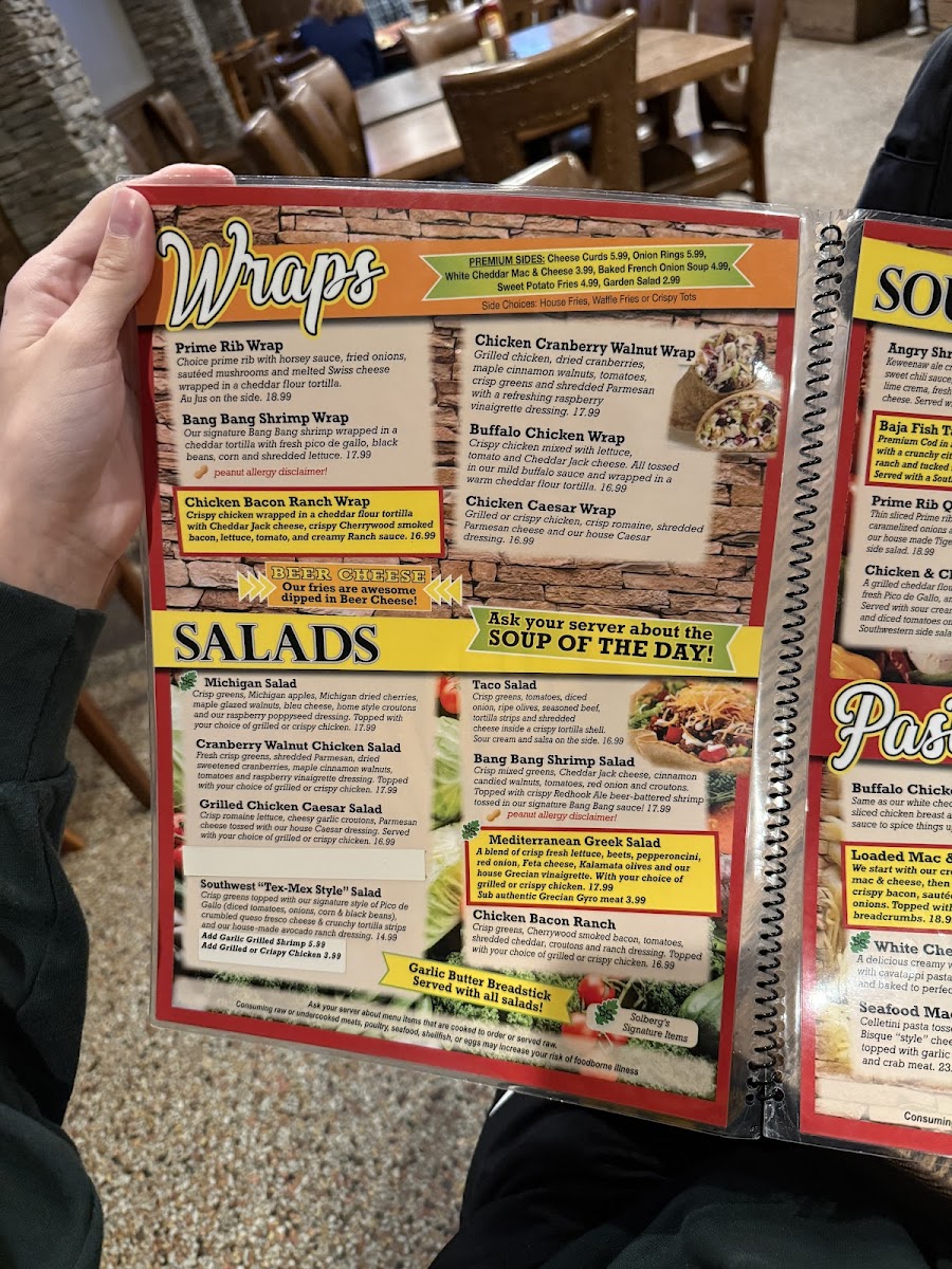 Greenleaf Sports Bar & Grill - 4