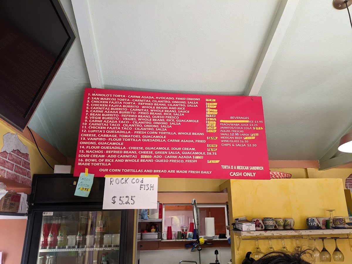 San Marcos Charquito Tacos y Tortas - 9