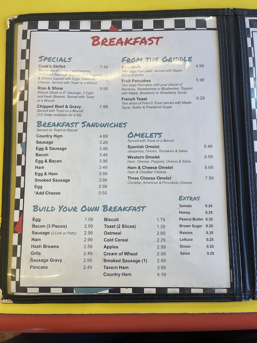 Mabel's Family Restaurant - 6