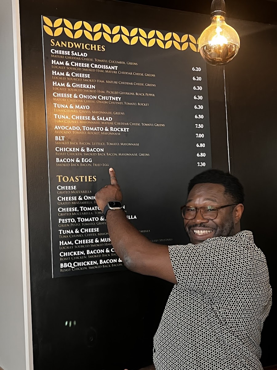 Lefteris Coffee & Tearoom - 5