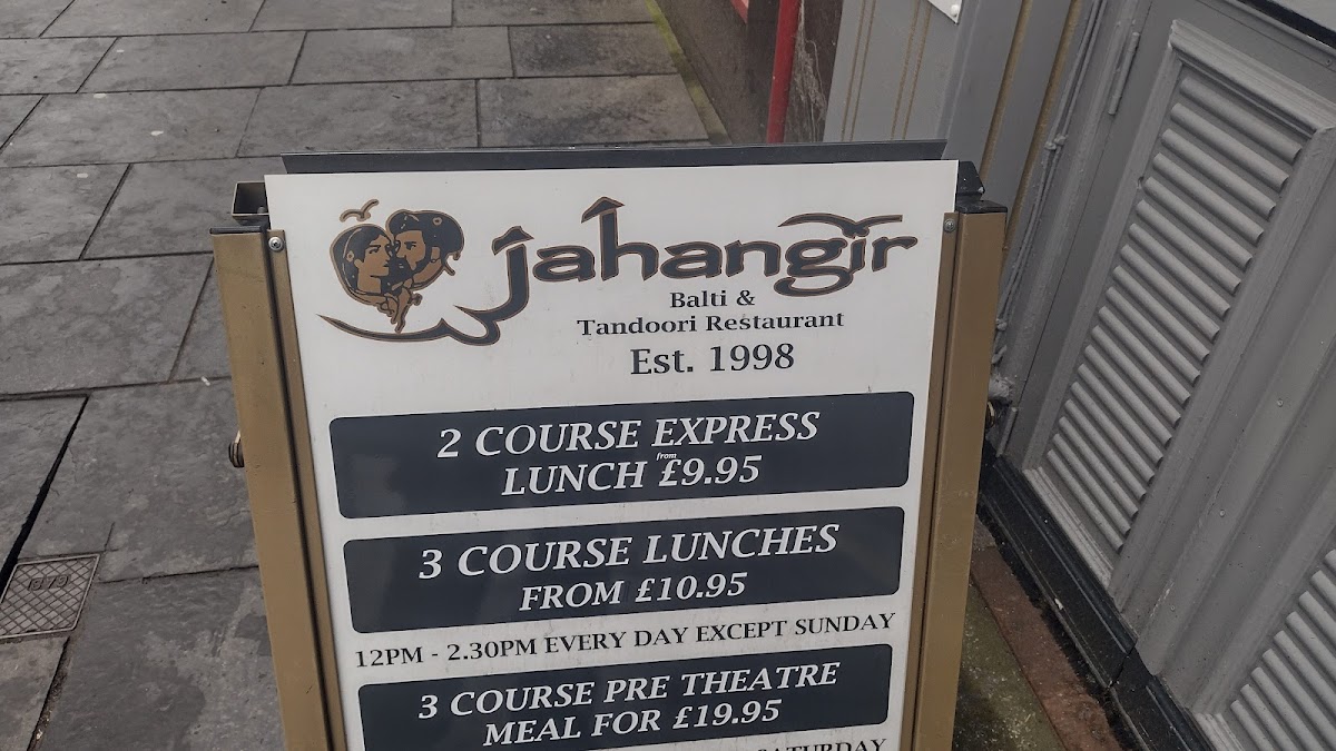 Jahangir Tandoor Restaurant - 8