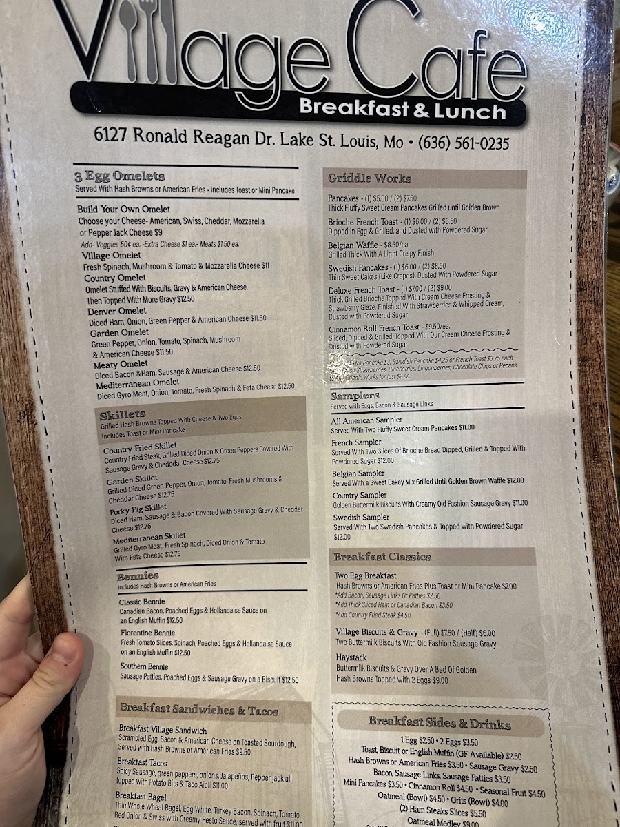 Village Cafe Breakfast & Lunch - 9