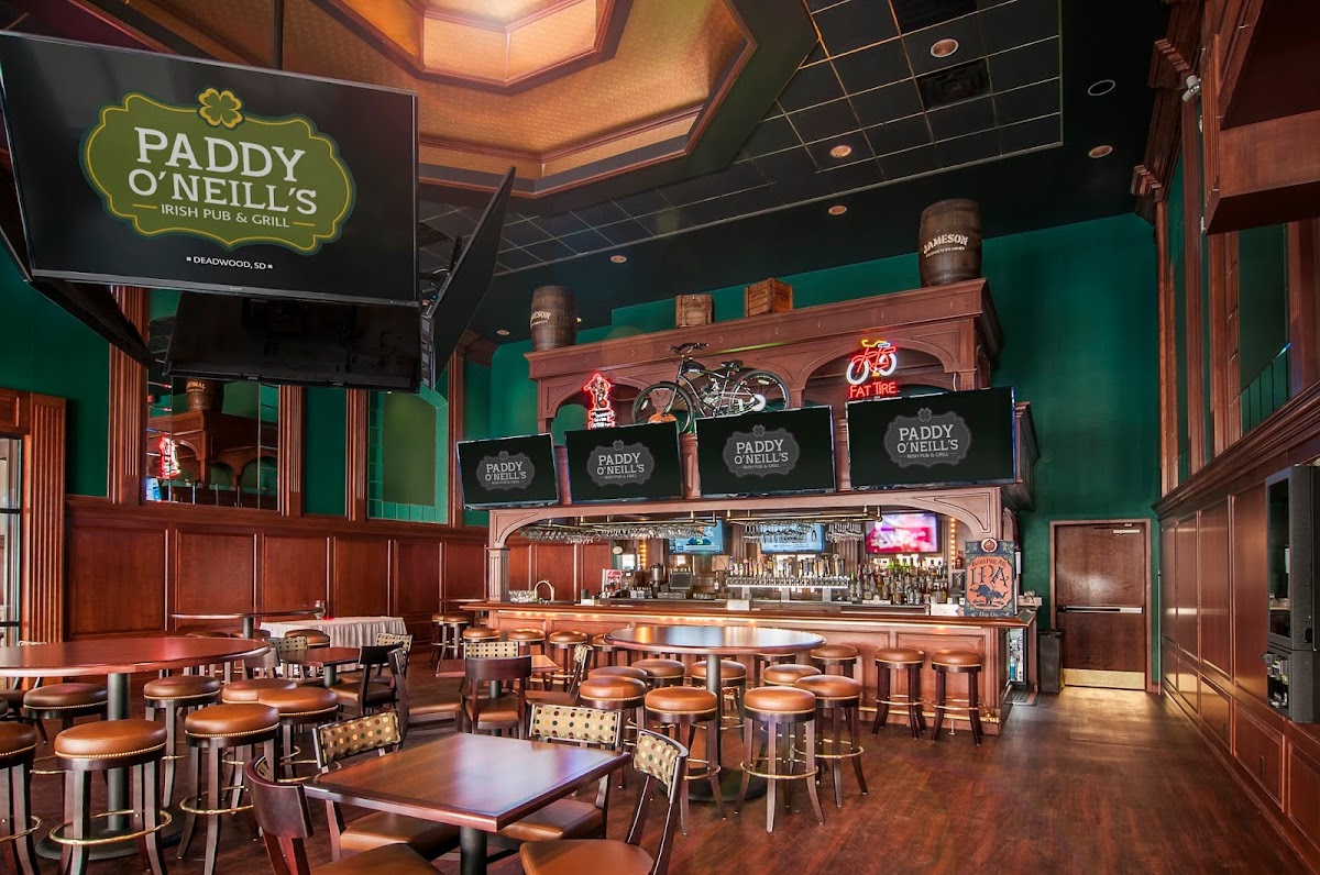 Paddy O'Neill's Irish Pub & Grill