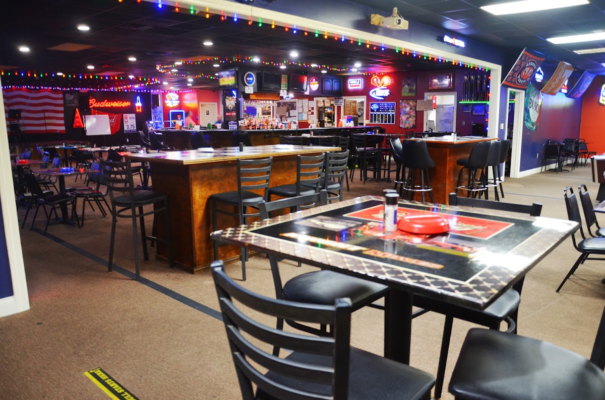 Knight Moves Sports Bar and Grill